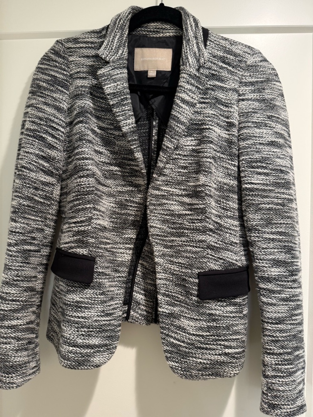 Banana Republic Black and White Textured Tweed Blazer